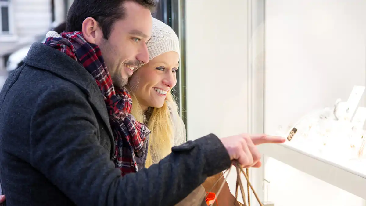 BFCM 2024-2025: Retailers Adapt to Evolving Holiday Shopping