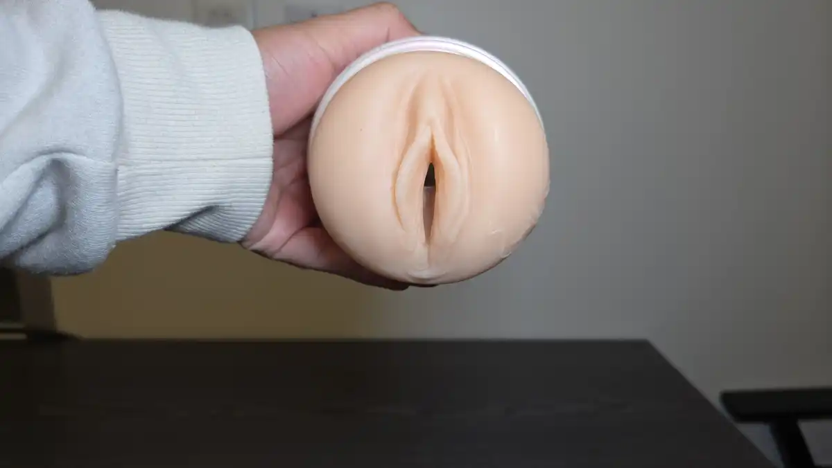 Fleshlight Launches Emma Hix Collection: 'Syrup' & 'Bacon' Strokers