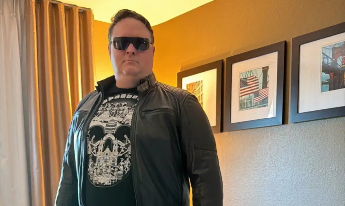 Zaragoza Media Podcast Debuts with Guest John Oak