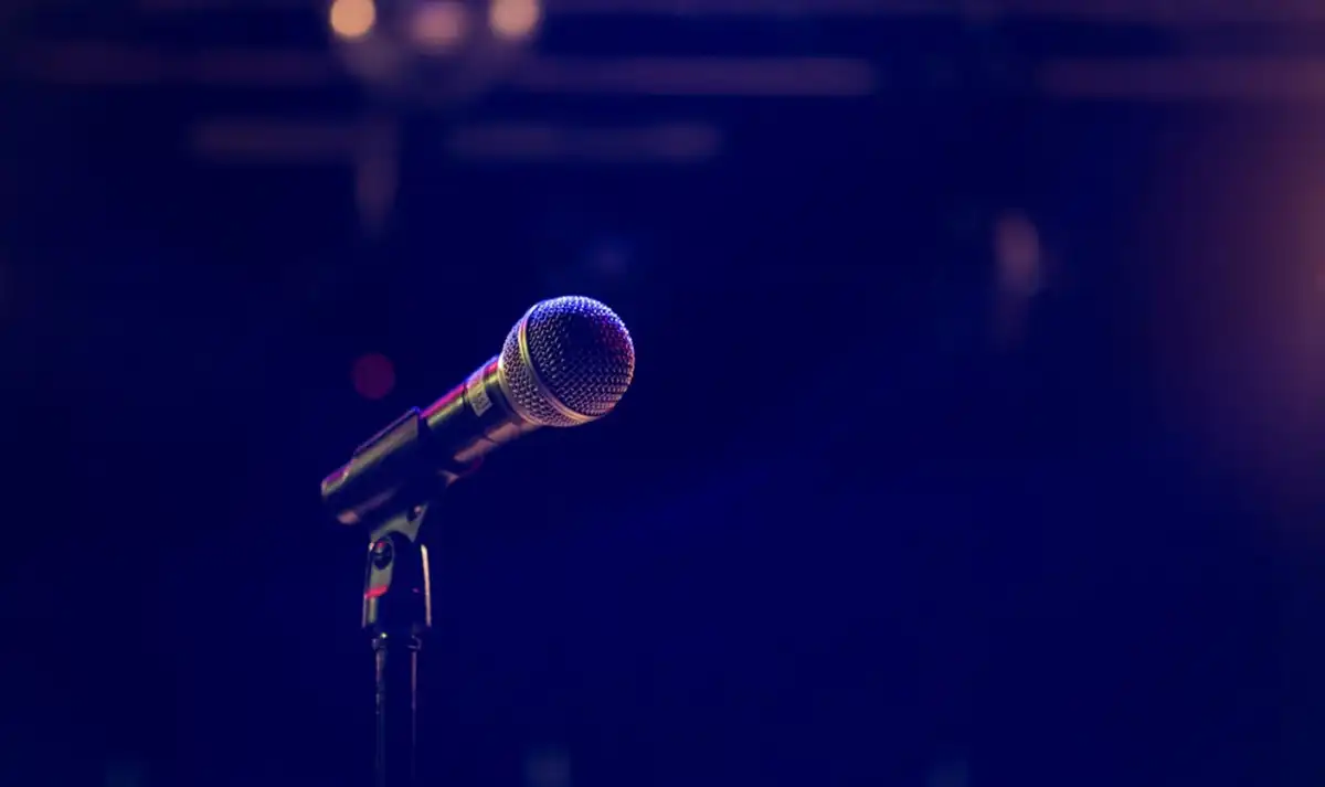 SundayFaire Hosts Pornstar Karaoke for Adult Industry in Hollywood