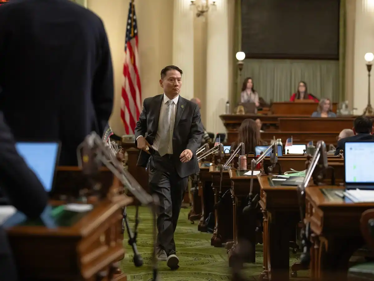 California AB 1705: Stricter UGC Rules for Adult Websites
