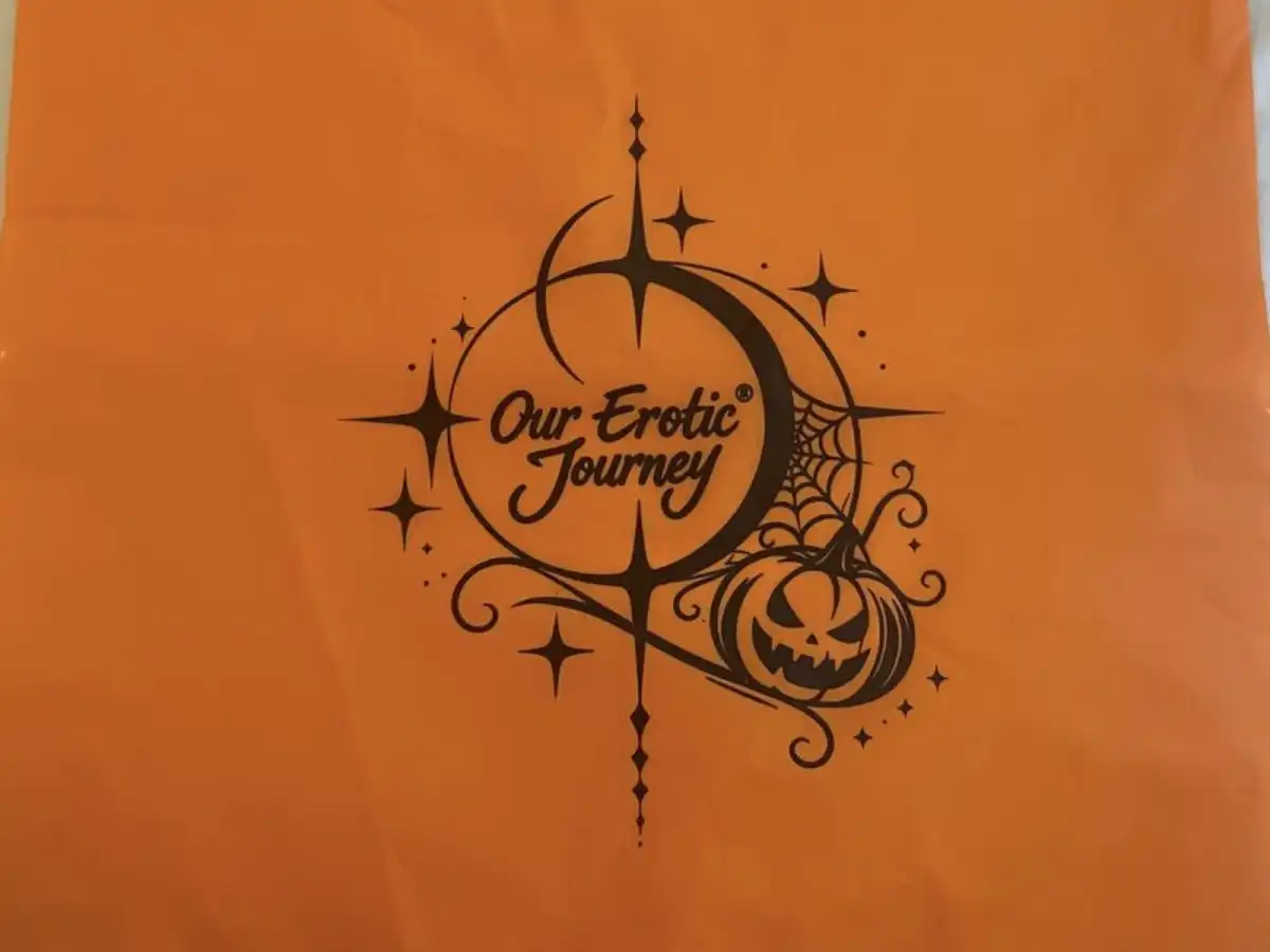 OEJ Releases Limited-Edition Halloween Bags for Retailers