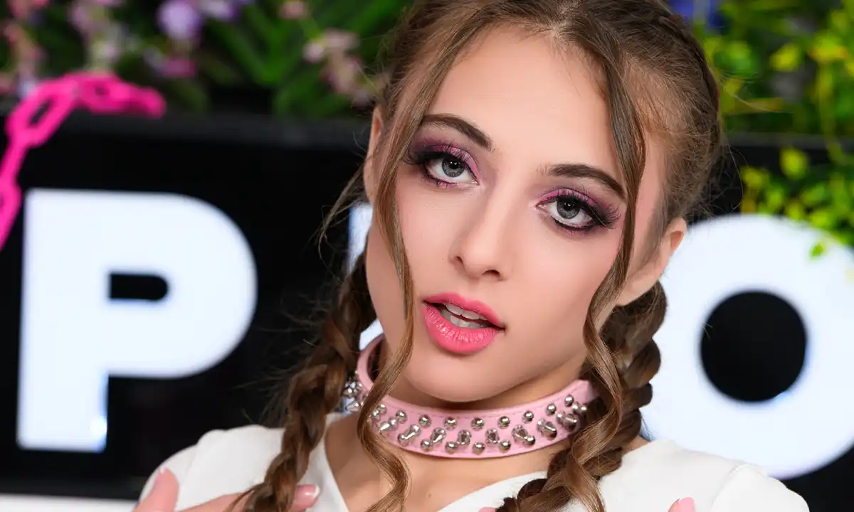 Gia Derza Headlines Evil Angel's "Hookup Hotshot: Internet Sex Addicts 4"