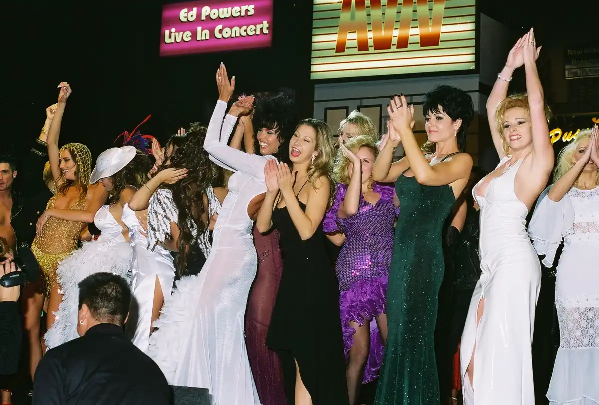 Jeanna Fine, AVN Hall of Famer, Passes Away at 61