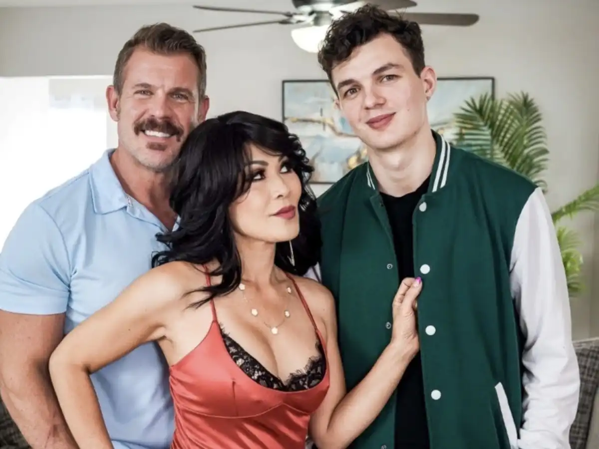 MsSexySaigon Stars in New FreeUse MILF Series Release