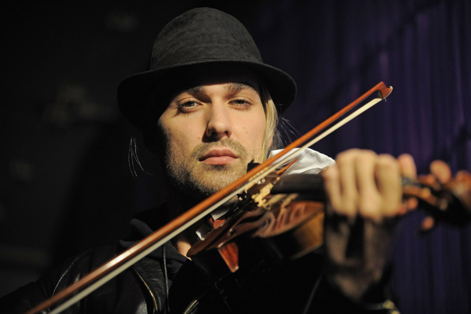 Karson Manhattan kendall in Violinist David