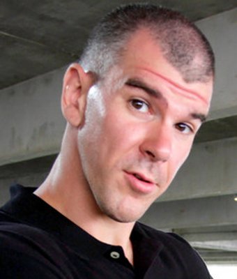 Happy 34th, PAULY HARKER!